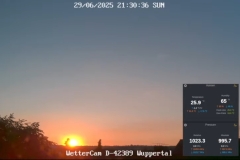 Screenshot_20250629_213047_YouTube